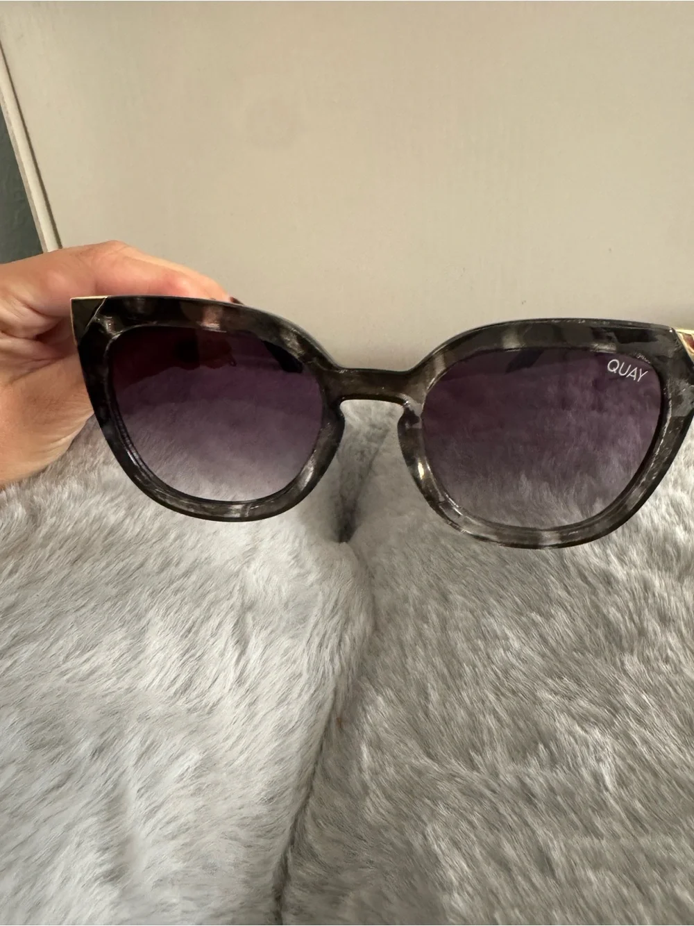 Quay Australia Gray Tortoiseshell Oversized Cat-Eye Sunglasses